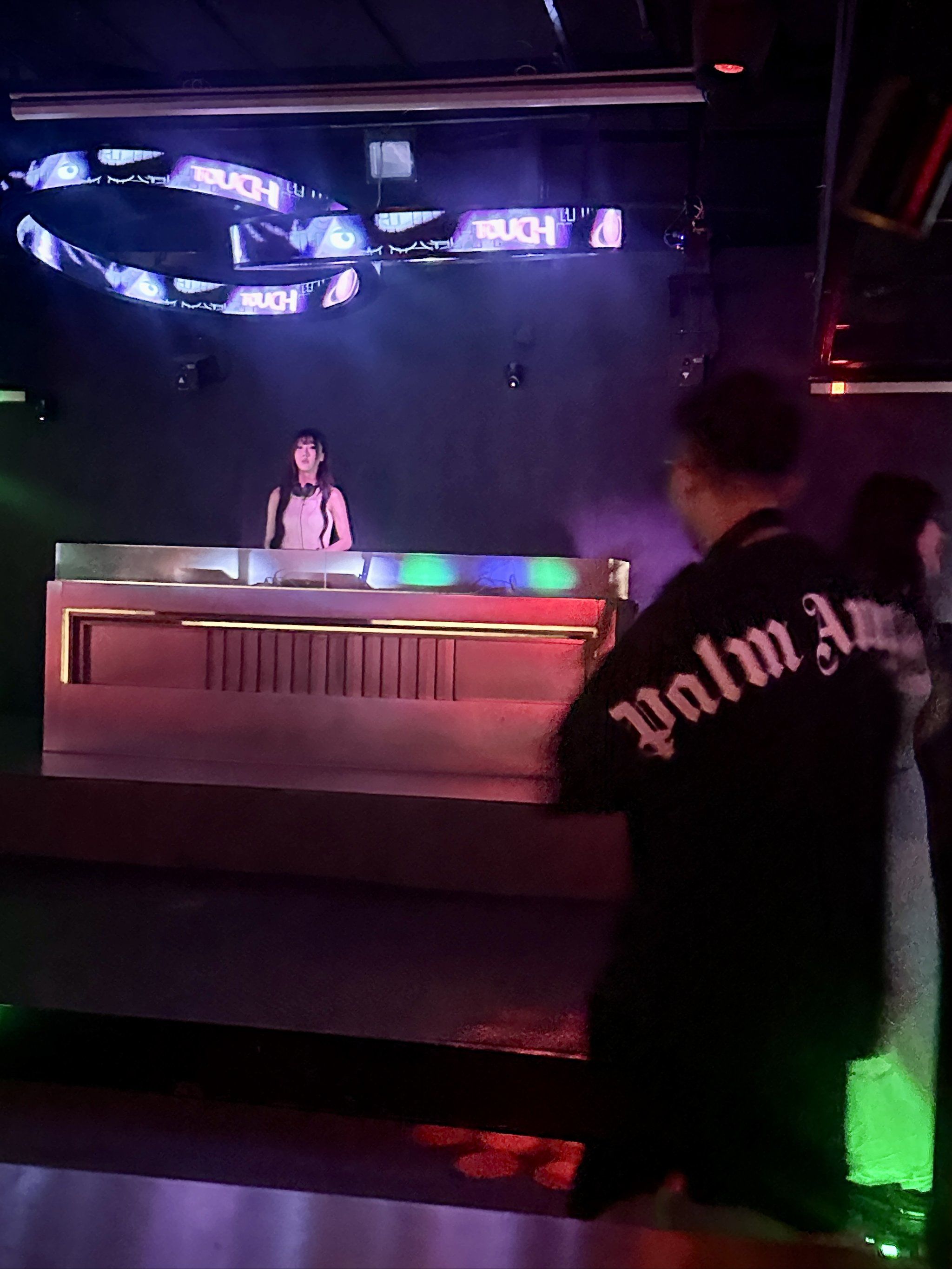 三明商务KTV,感受商务娱乐的魅力-宁化县ktv预订